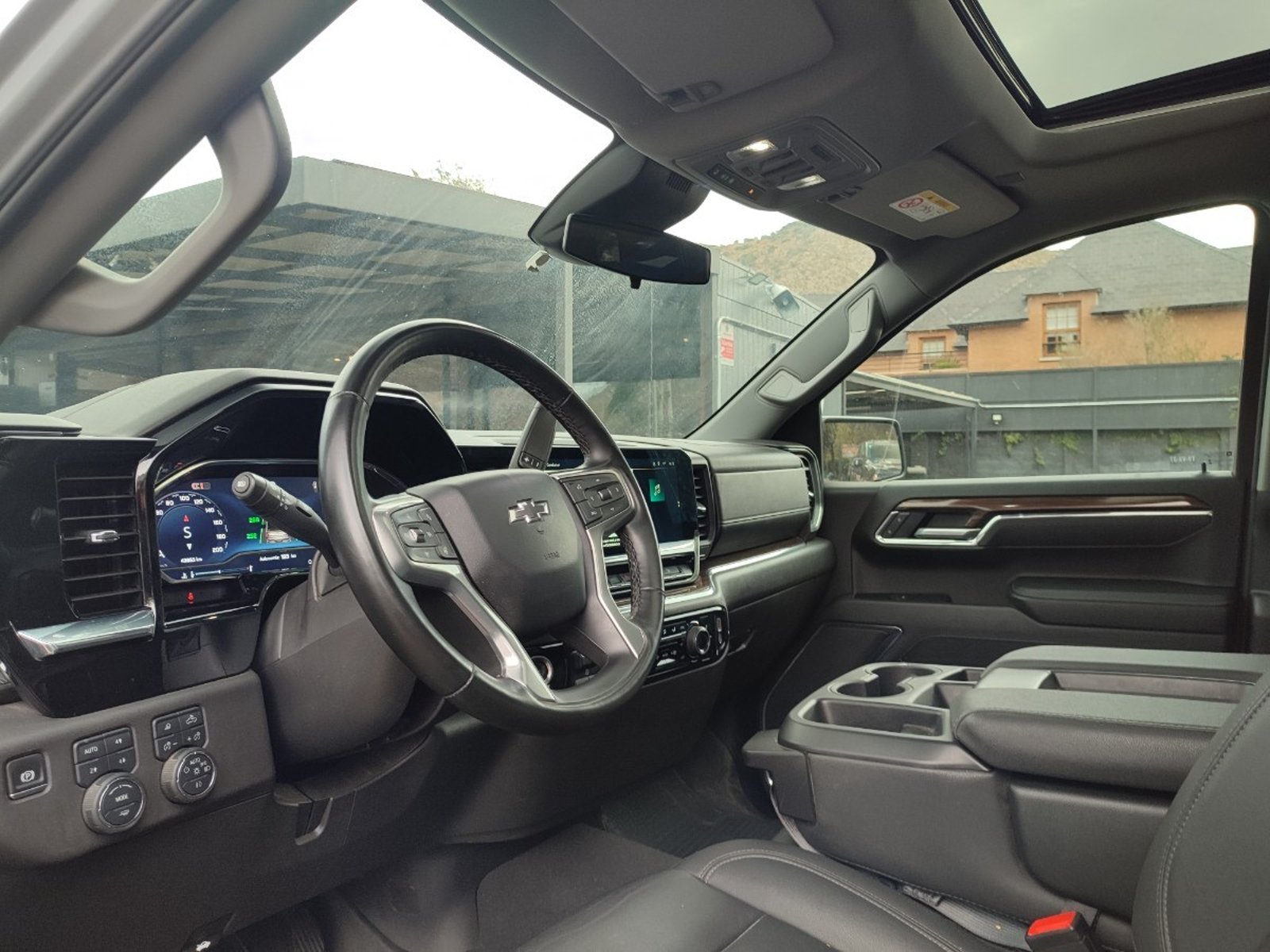 Chevrolet SILVERADO TRAIL BOSS Z71 5.3 4X4 2025 - Imagen 11 de 18