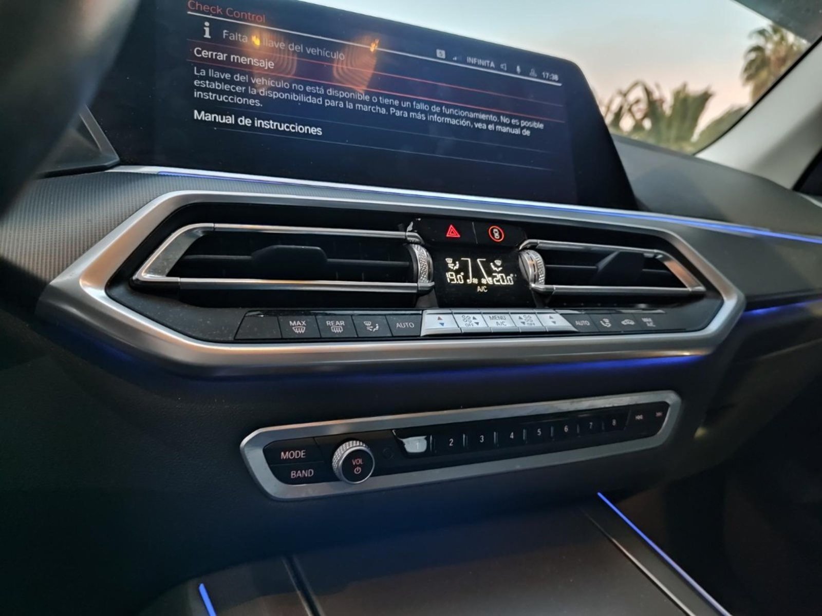 BMW X5 XDRIVE 25D URBAN 2.0 2022 - Imagen 14 de 17