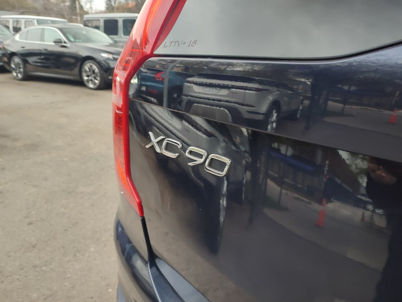 Volvo XC90 D5 MOMENTUM 2.0 4WD 2019 - Imagen 7 de 18