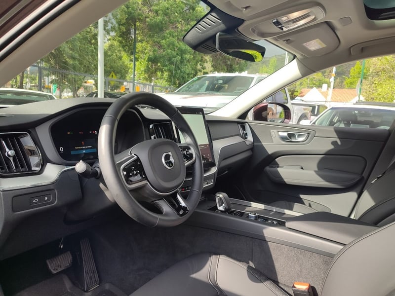 Volvo XC60 T8 CORE 4WD 2.0 2026 - Imagen 11 de 20