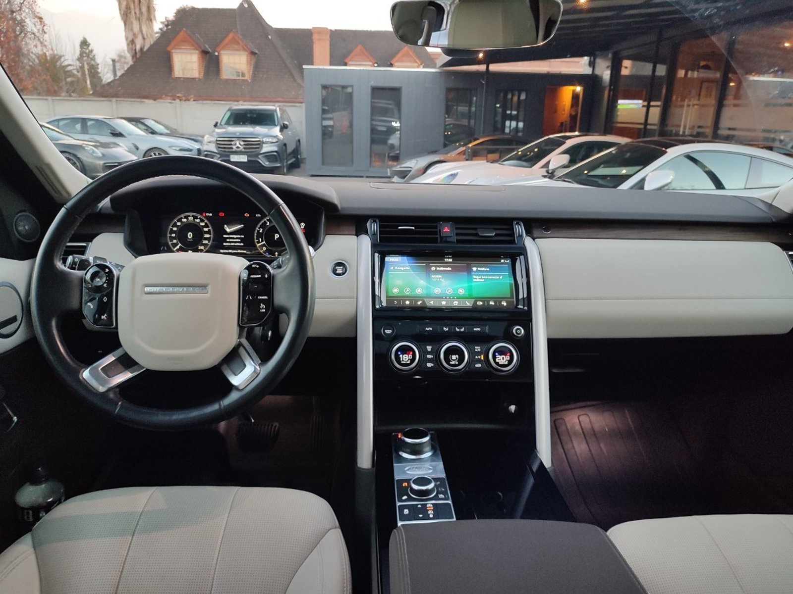 LAND ROVER DISCOVERY 3.0 V6 S/C 4X4 HSE 2020 - Imagen 11 de 20