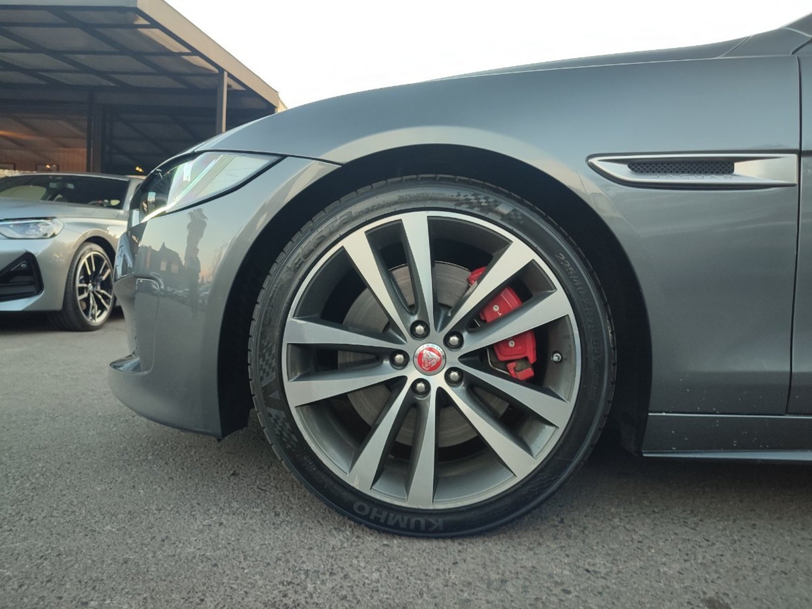 Jaguar XE S/C 3.0 S AT 2020 - Imagen 4 de 16