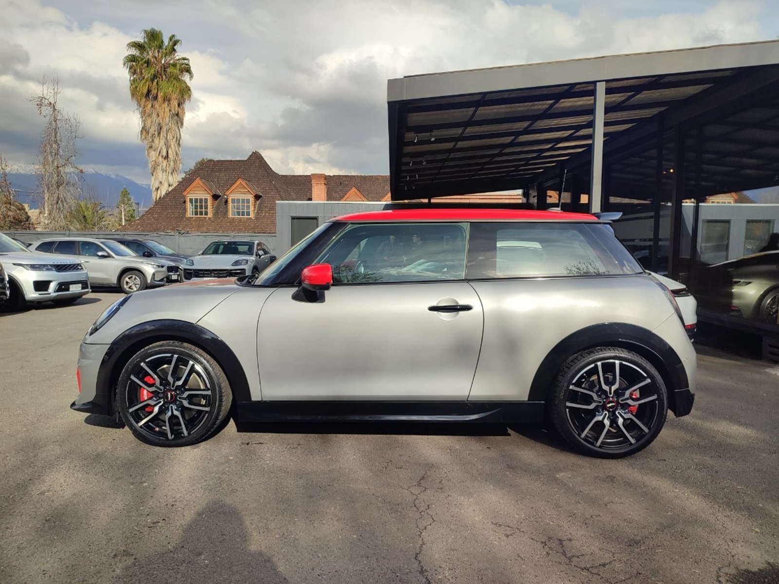 Mini COOPER JCW 2.0 AT 2026 - Foto 5 de 17