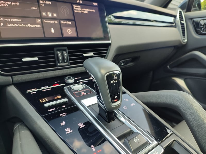 Porsche CAYENNE COUPE E3 3.0T V6 AWD 2020 - Imagen 14 de 18
