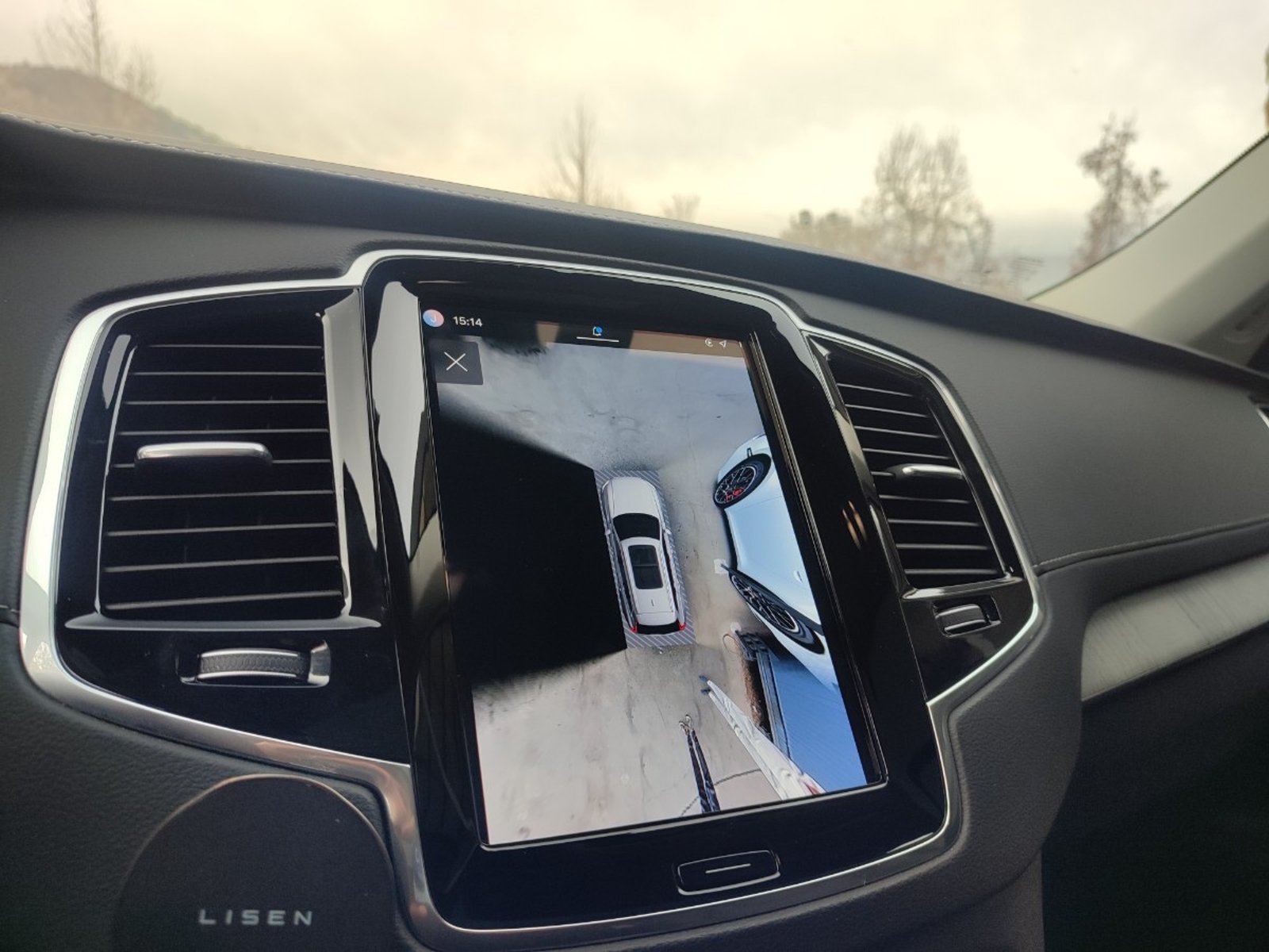 VOLVO XC90 T8 RECHARGE ULTIMATE 2.0 AWD 2024 - Imagen 17 de 18