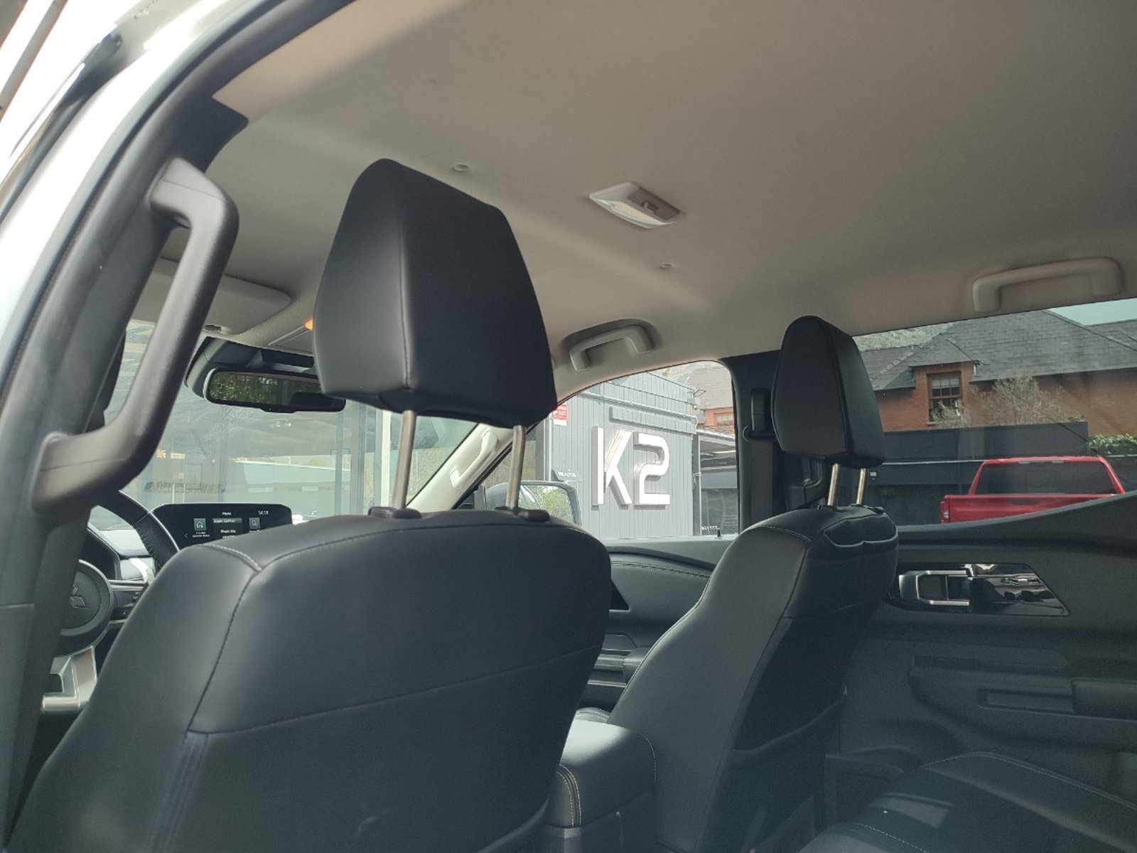 Mitsubishi L200 DAKAR XR 4X4 2.4 AT 2025 - Imagen 10 de 18