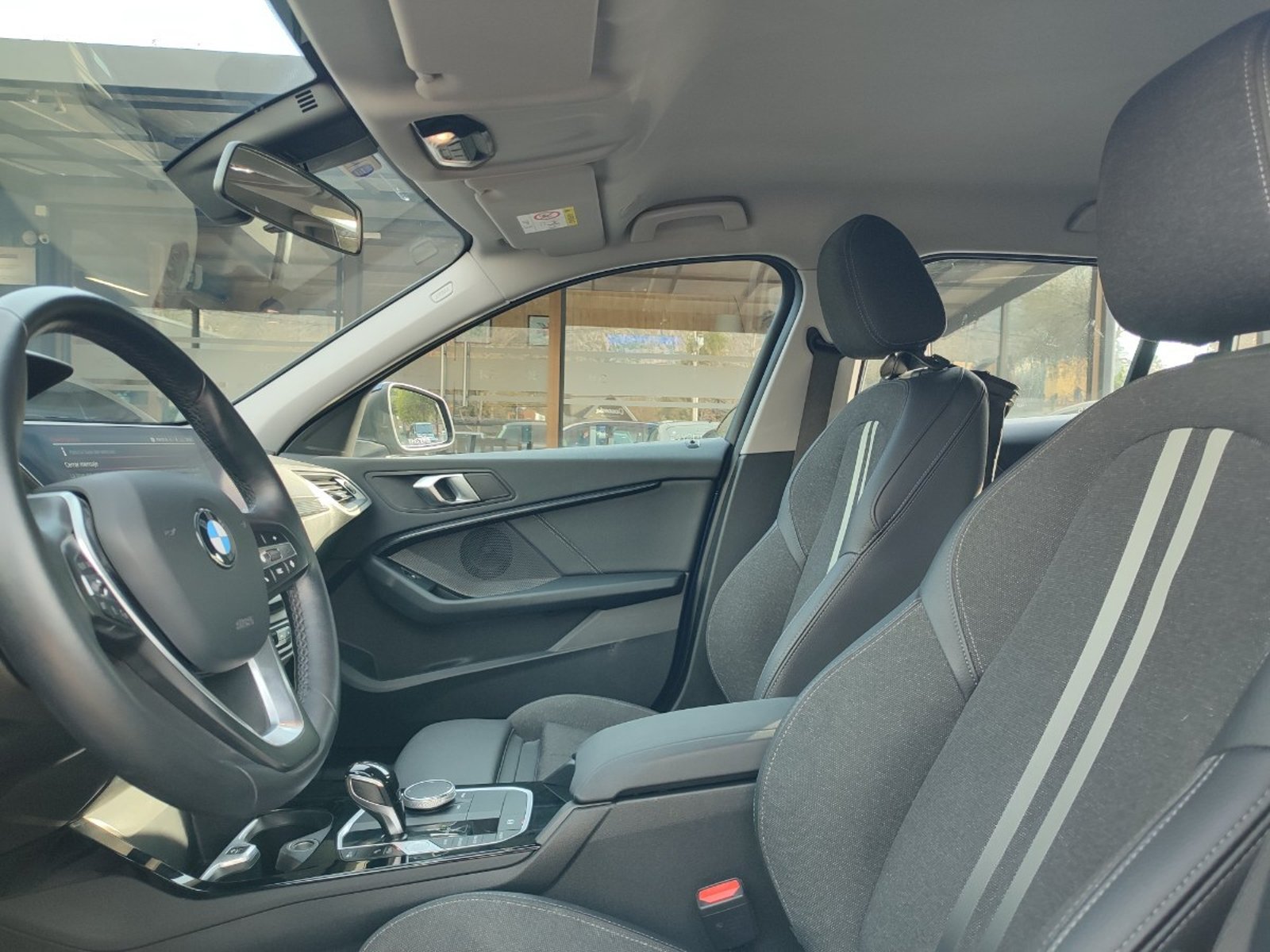 BMW 118I DYNAMIC 1.5 AT 2024 - Imagen 10 de 17