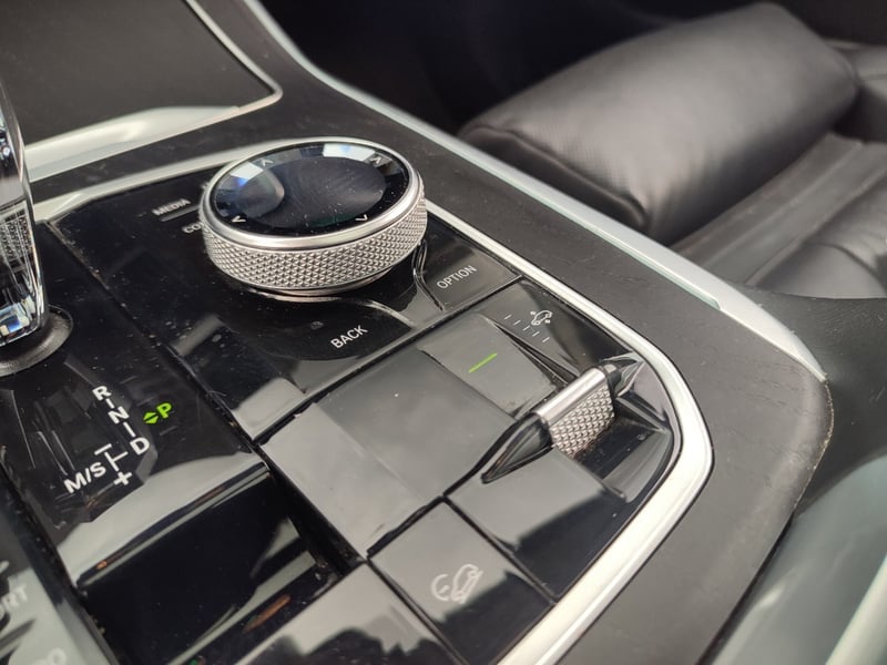 BMW X7 XDRIVE 40I PURE EXCELLENCE 3.0 4WD 2022 - Imagen 16 de 19