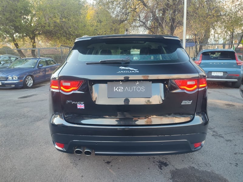 Jaguar F-PACE PRESTIGE 2.0D 4X4 2019 - Imagen 9 de 17