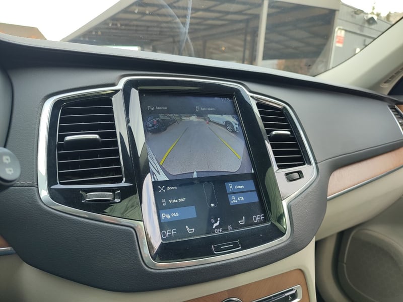 Volvo XC90 D5 INSCRIPTION 2.0 4WD 2019 - Imagen 17 de 18