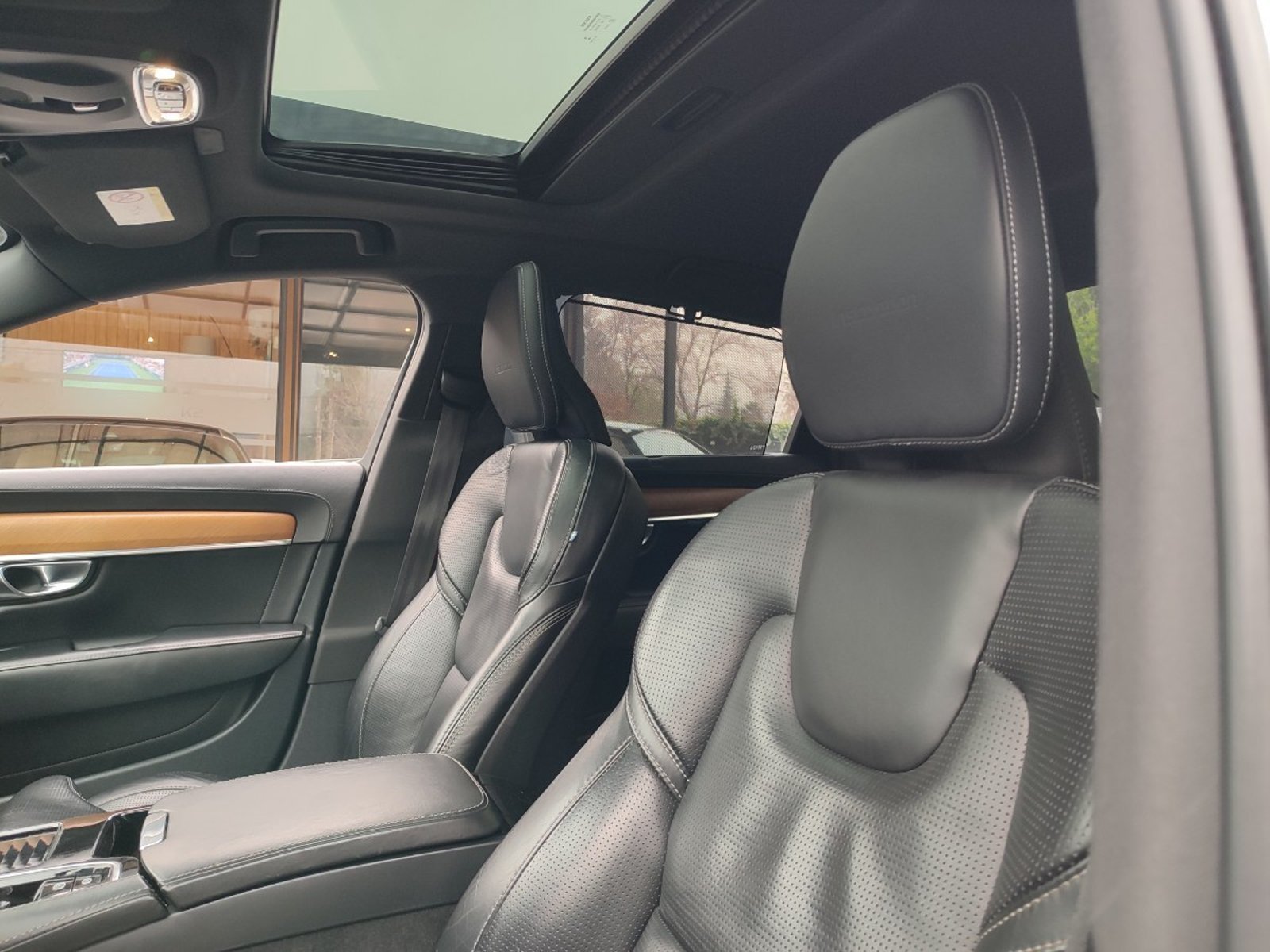 Volvo S90 T8 INSCRIPTION PHEV 4WD 2.0 2020 - Imagen 13 de 19