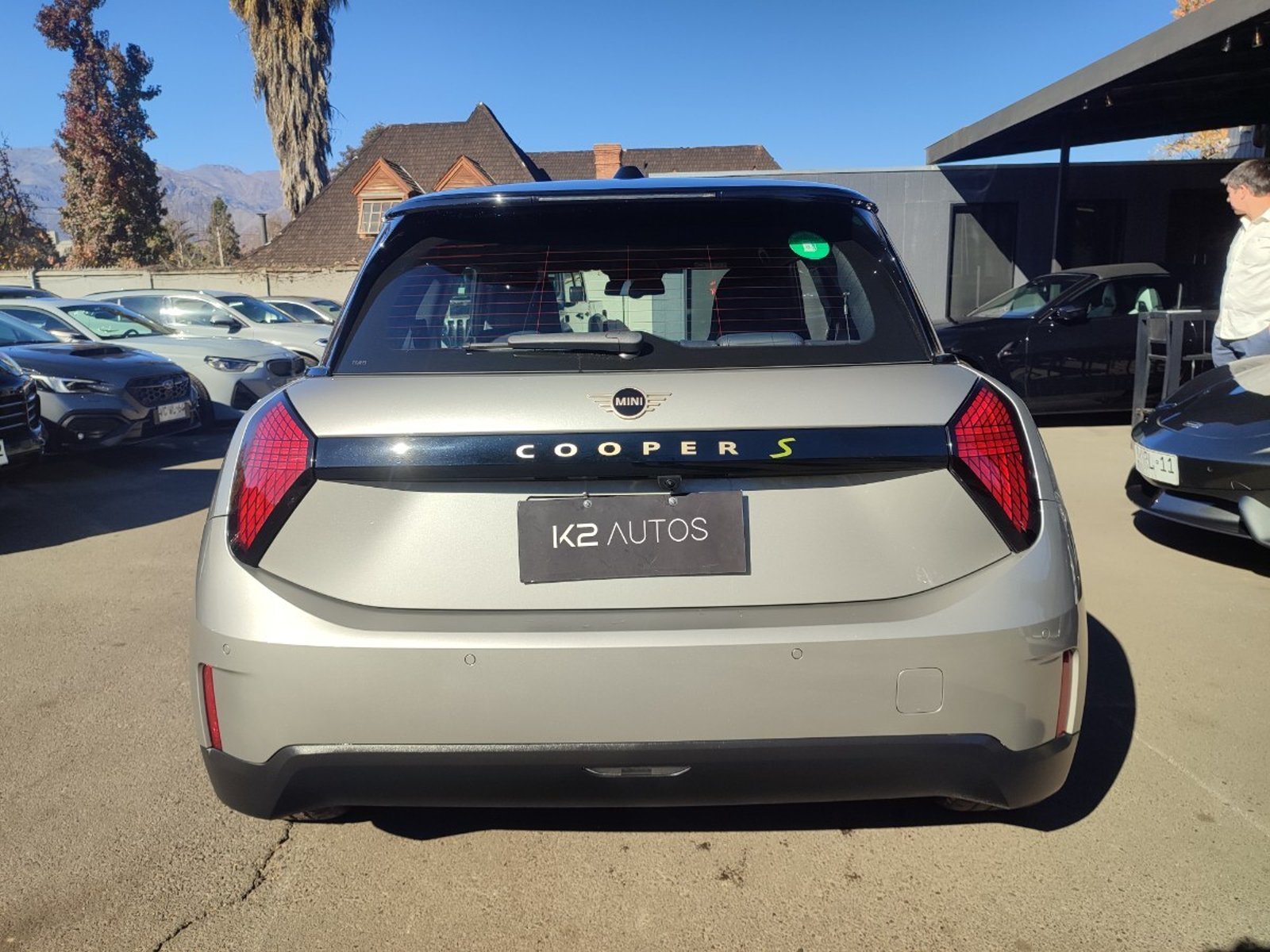 MINI COOPER SE FAVOURED 2025 - Imagen 8 de 16