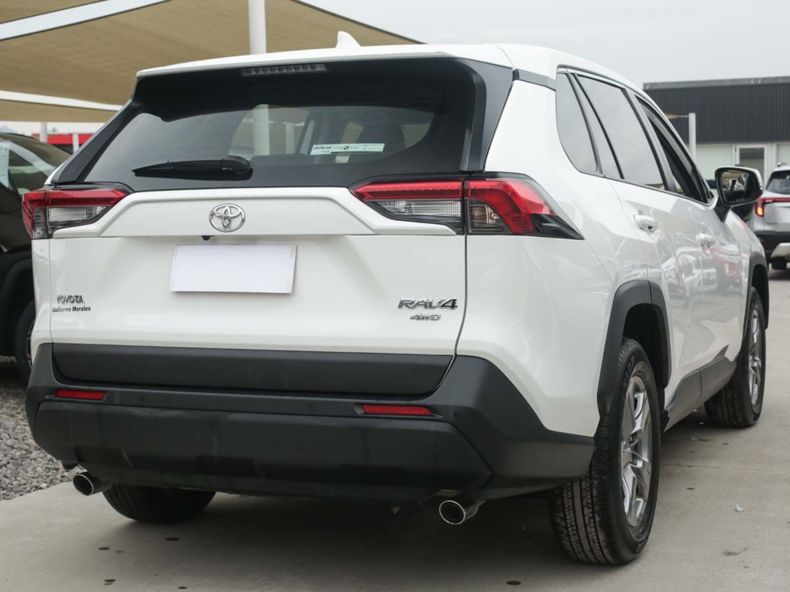 Toyota RAV 4 2.0 4X4 MT 2024 - Imagen 17 de 20