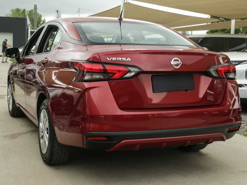 Nissan VERSA SENSE 1.6 2023 - Imagen 3 de 8