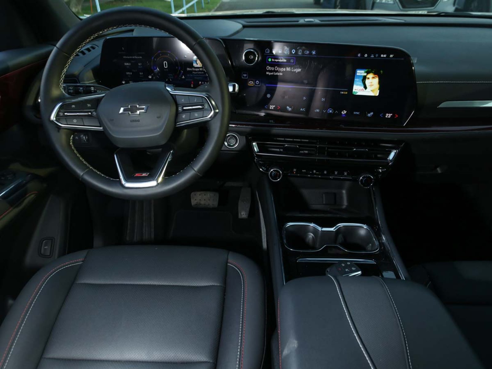 CHEVROLET TRAVERSE 2.5 4x4 AUT 2026 - Imagen 13 de 15