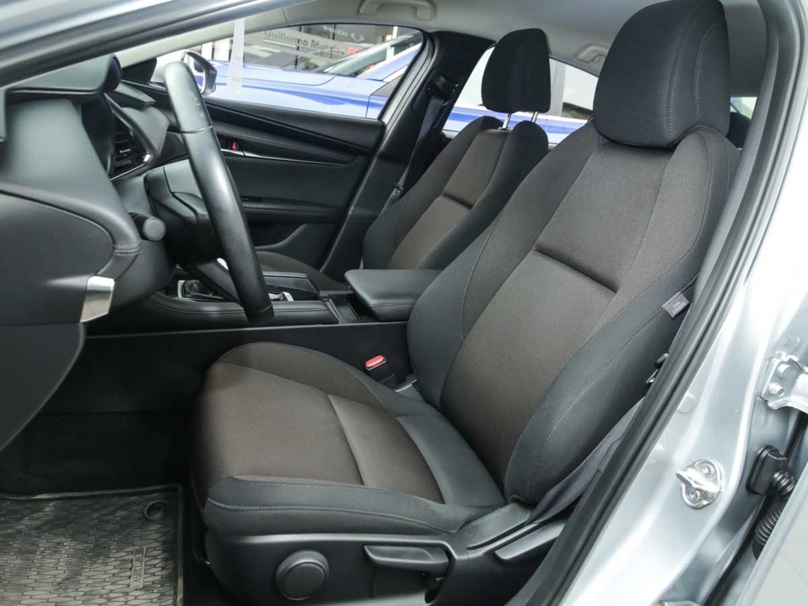 Mazda 3 SEDAN 2.0 2021 - Imagen 8 de 11