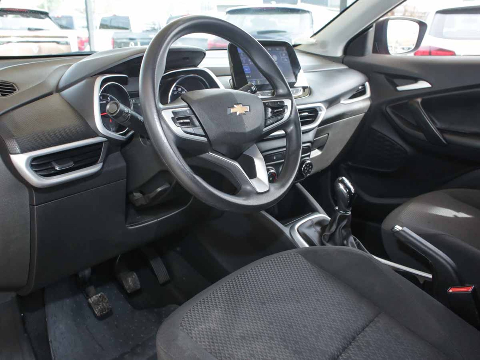 Chevrolet TRACKER 1.2T 2023 - Imagen 6 de 8