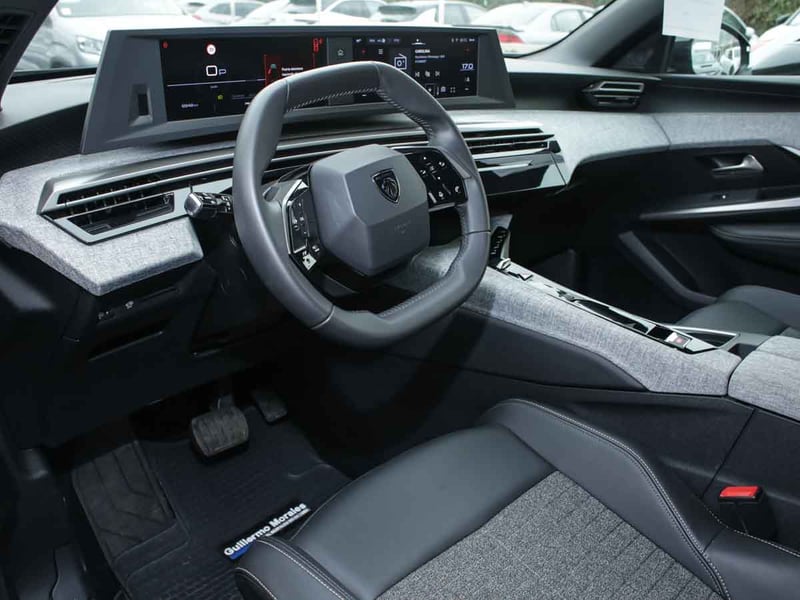 Peugeot NEW 3008 ALLURE HYBRID 136HP AT 2026 - Imagen 6 de 8