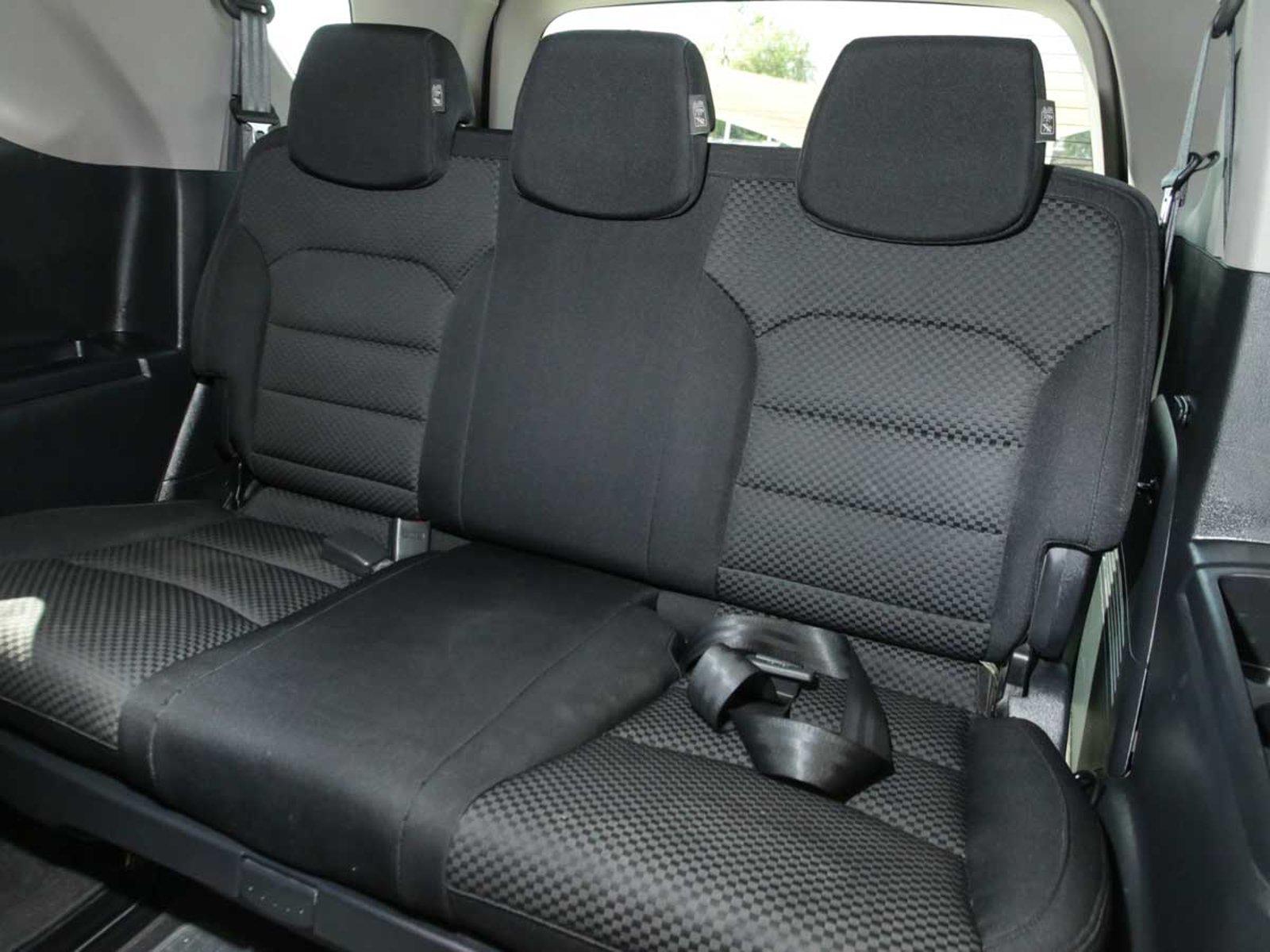 SSANGYONG STAVIC 2.2 MT 4X2 FULL 2018 - Imagen 12 de 15