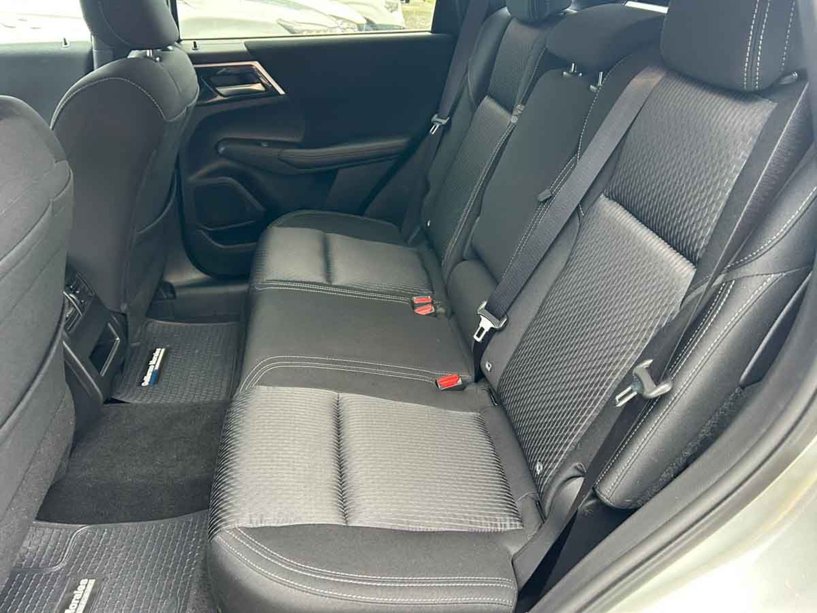 Mitsubishi NEW OUTLANDER 4X2 AT GL 2026 - Imagen 8 de 8