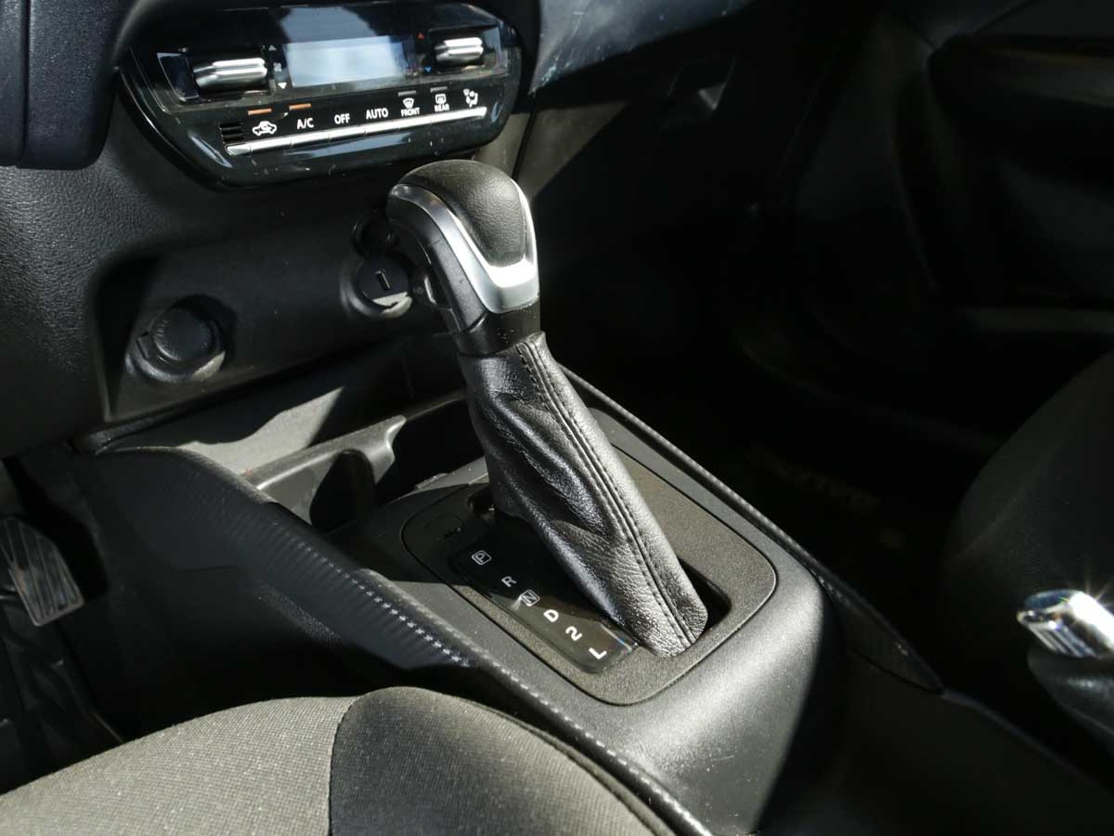 SUZUKI BALENO GLS HB 1.5 AUT 2024 - Imagen 9 de 13