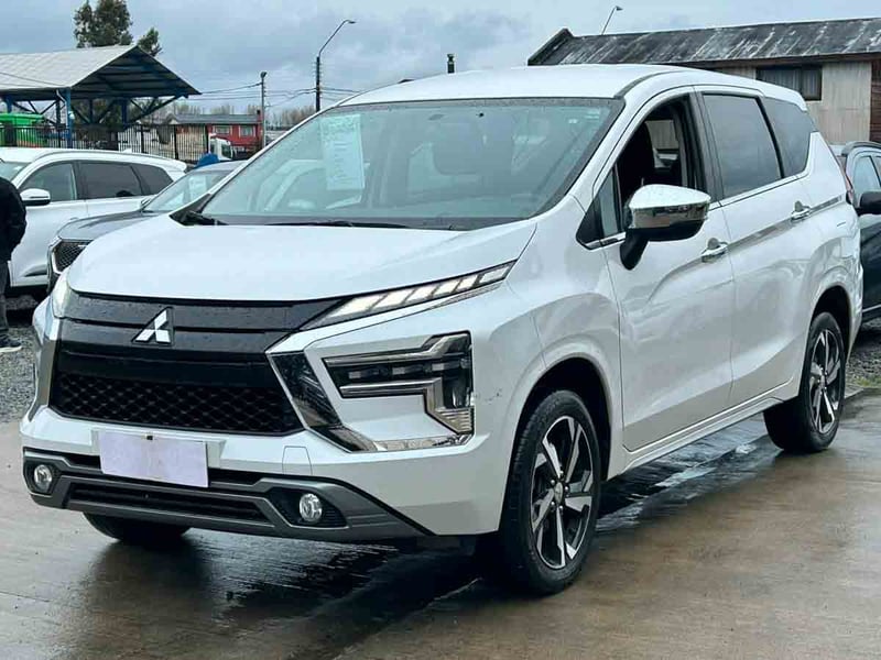 Mitsubishi XPANDER AT GLX 2025