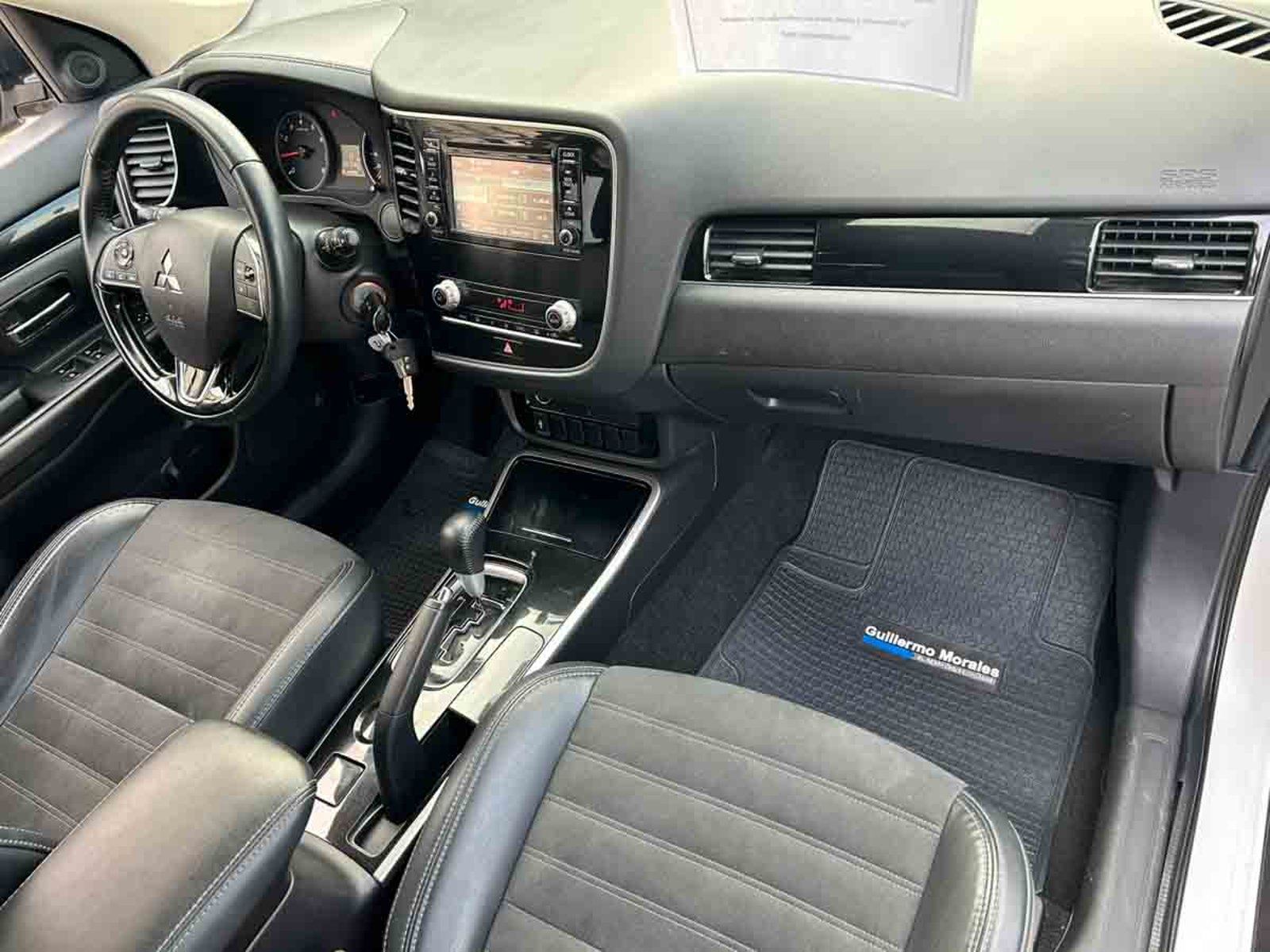 MITSUBISHI NEW OUTLANDER 4X2 AT GLX 2021 - Imagen 7 de 8