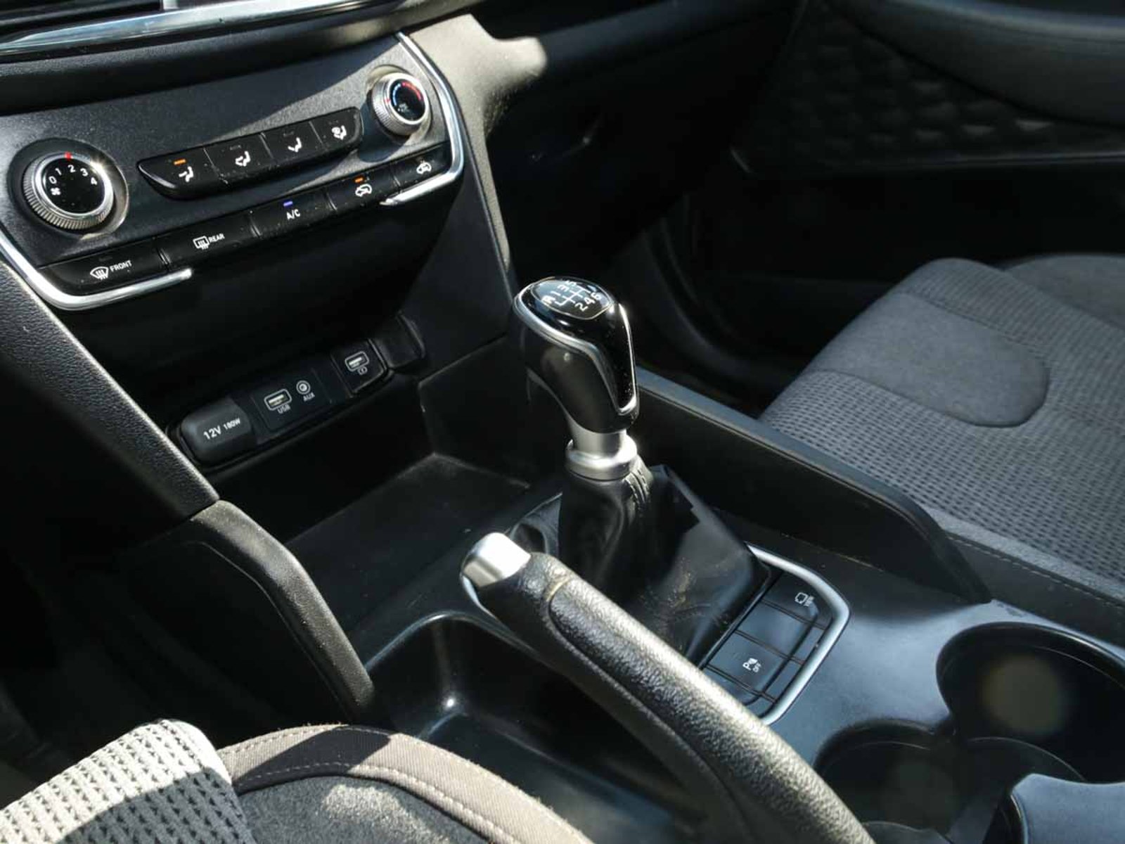 HYUNDAI SANTA FE  4X2 2019 - Imagen 9 de 13