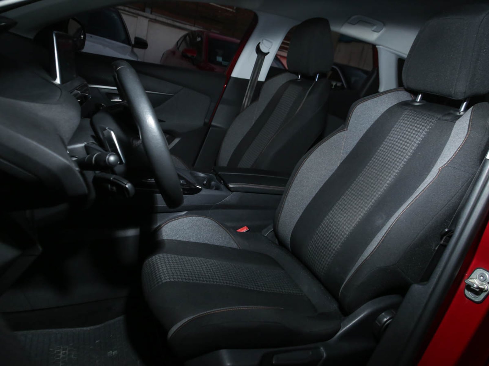 PEUGEOT 3008 ACTIVE 1.6 AUT 2020 - Imagen 7 de 8