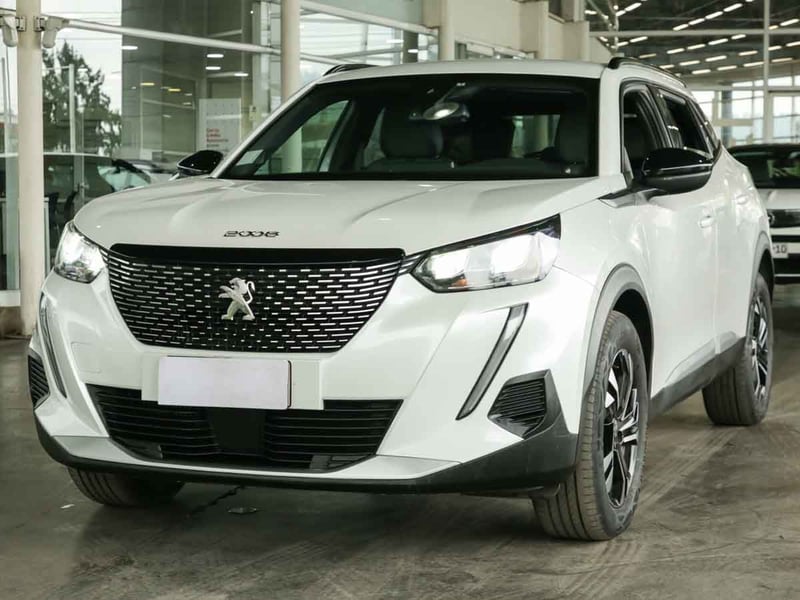 Peugeot 2008 ALLURE BLUEHDI 1.5 AT 2023