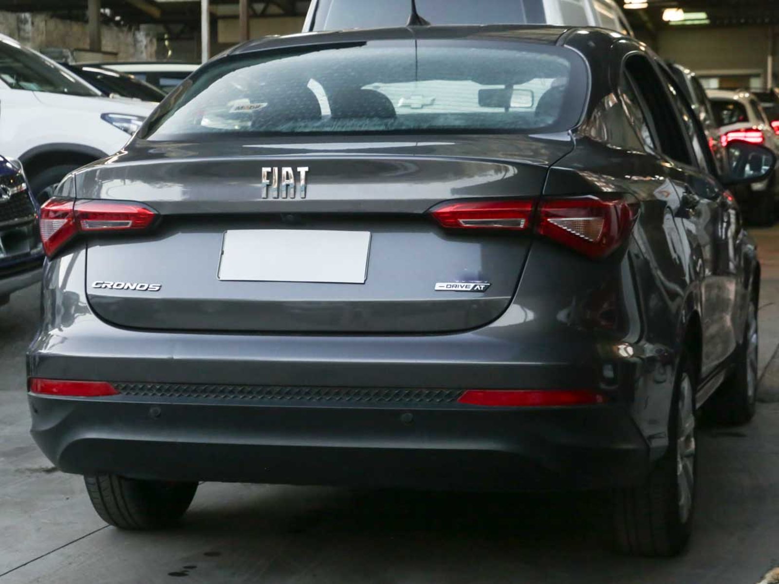 FIAT CRONOS DRIVE 1.8 AT 2022 - Foto 4 de 8