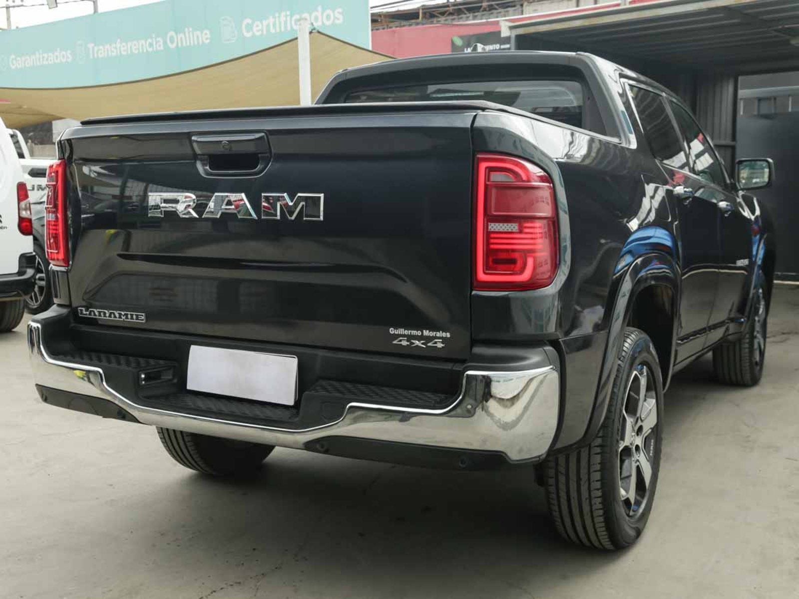 RAM RAMPAGE LARAMIE 2.0 DIESEL 170 HP 4X4 AT 2026 - Foto 4 de 8