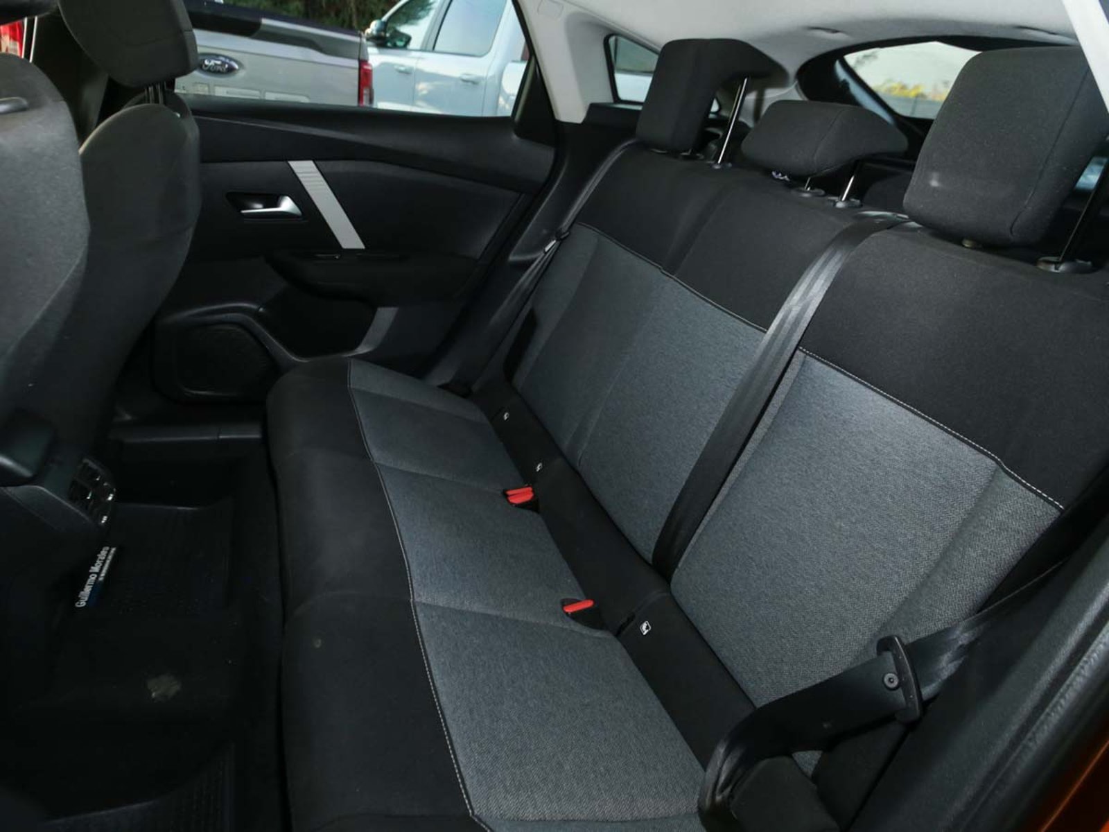 CITROEN C4 1.2 AT 2023 - Imagen 11 de 13