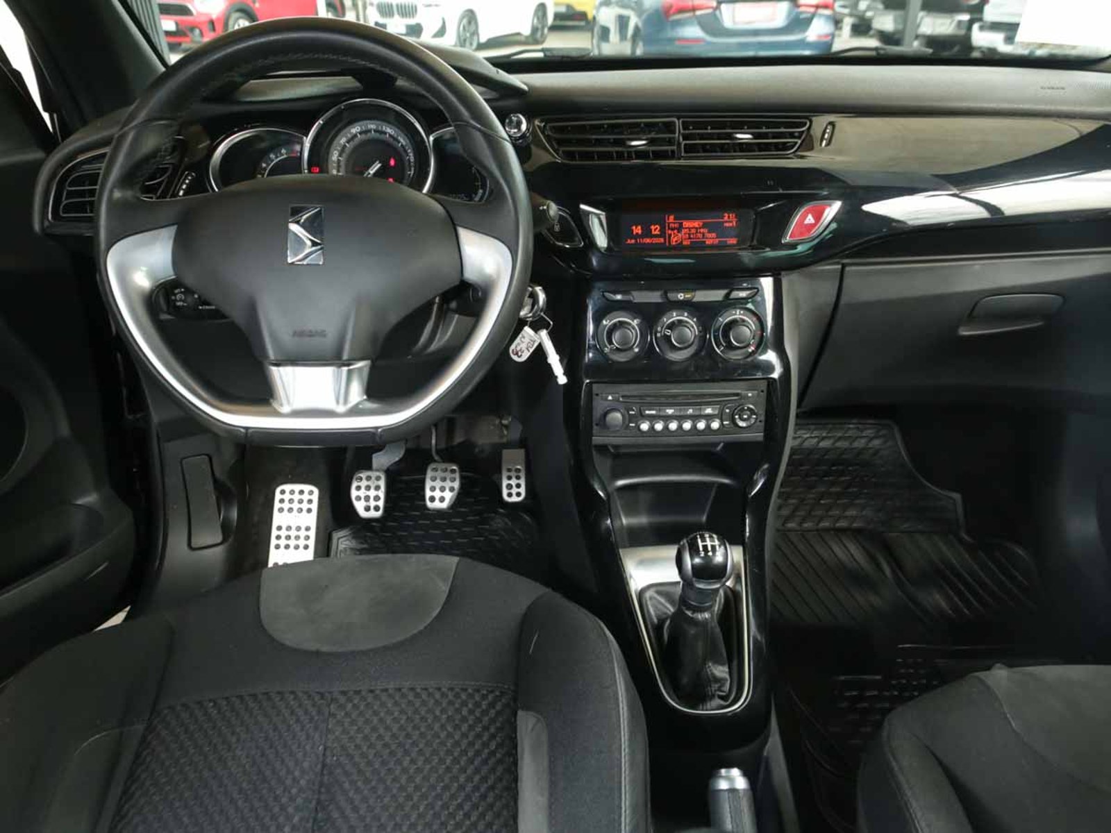 CITROEN DS3 VTI 1.6 2016 - Imagen 12 de 13