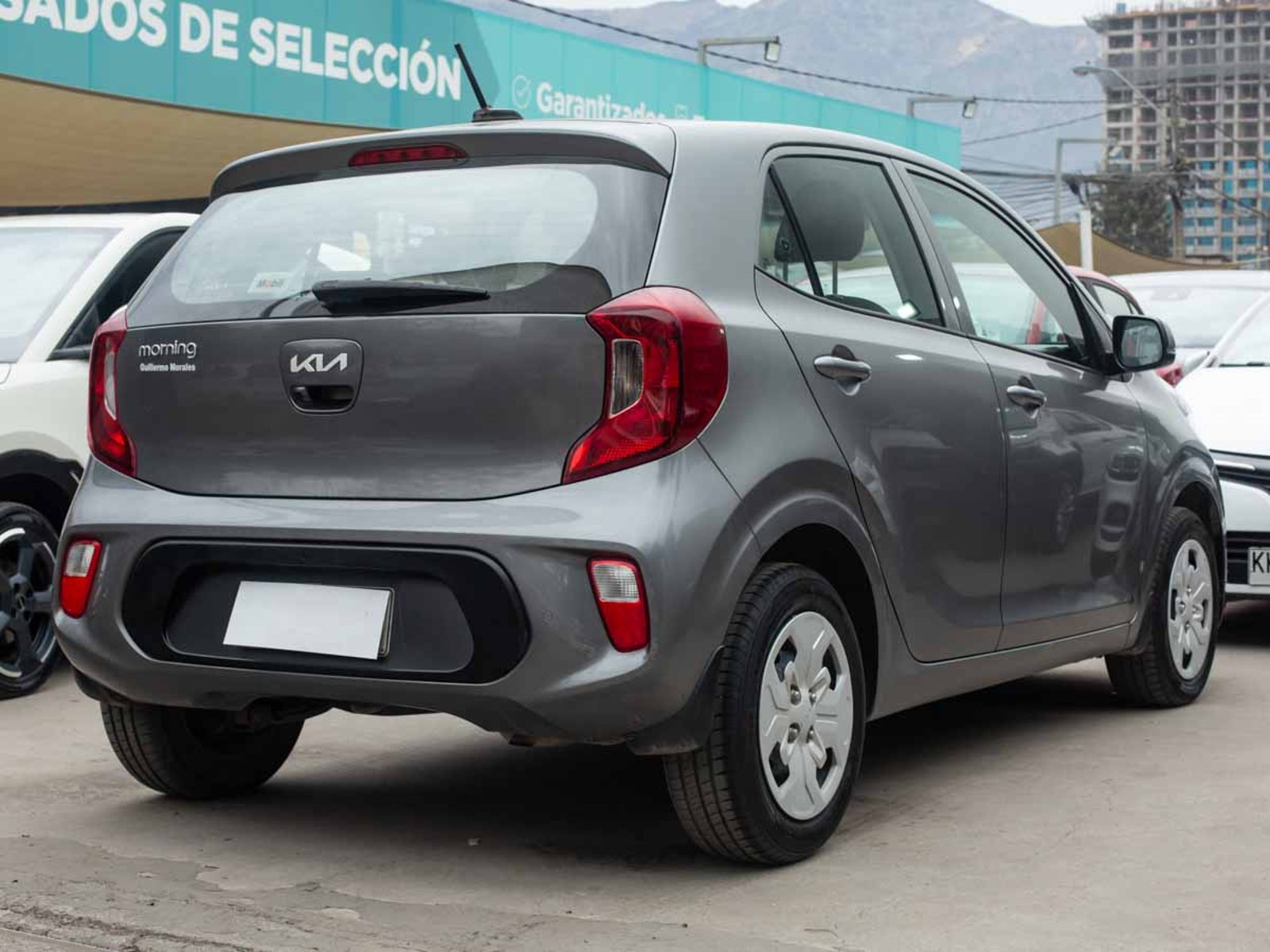 Kia MORNING EX 1.2 MT SPORT 2022 - Foto 4 de 8