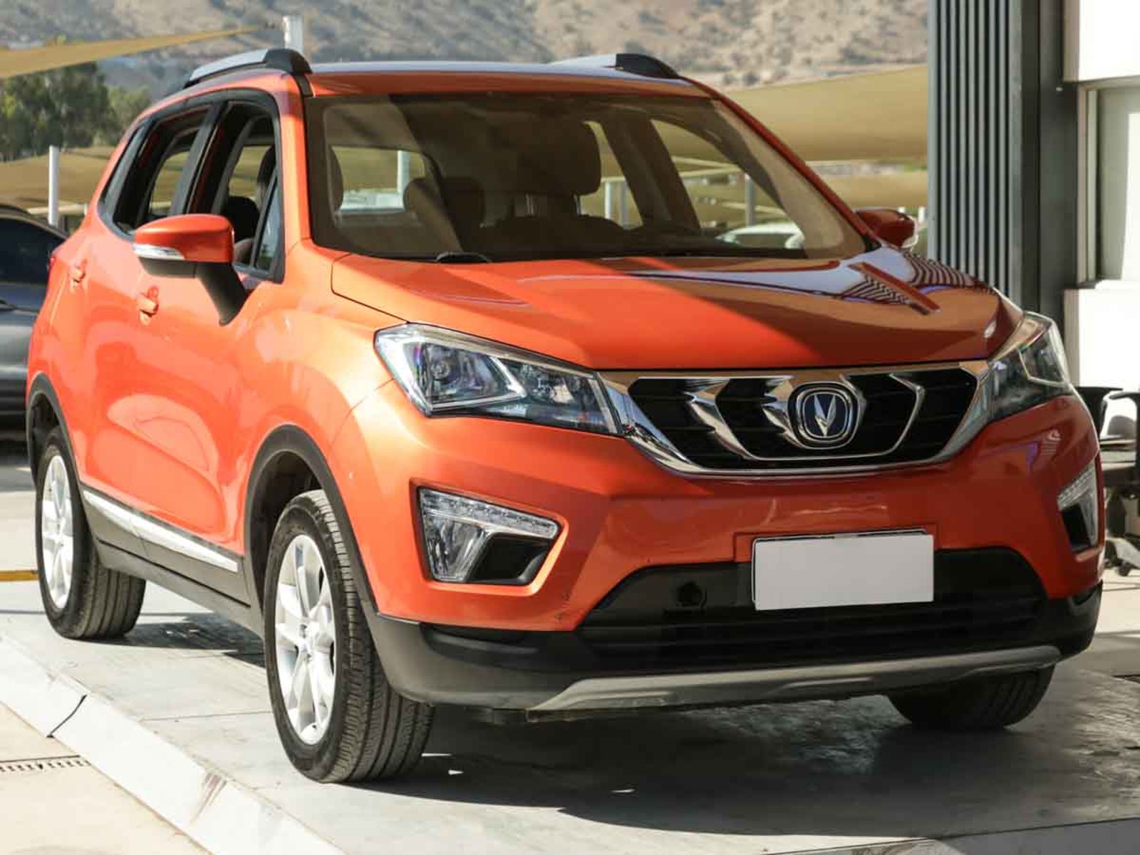 CHANGAN CS15 HB 1.5 2022 - Foto 3 de 13