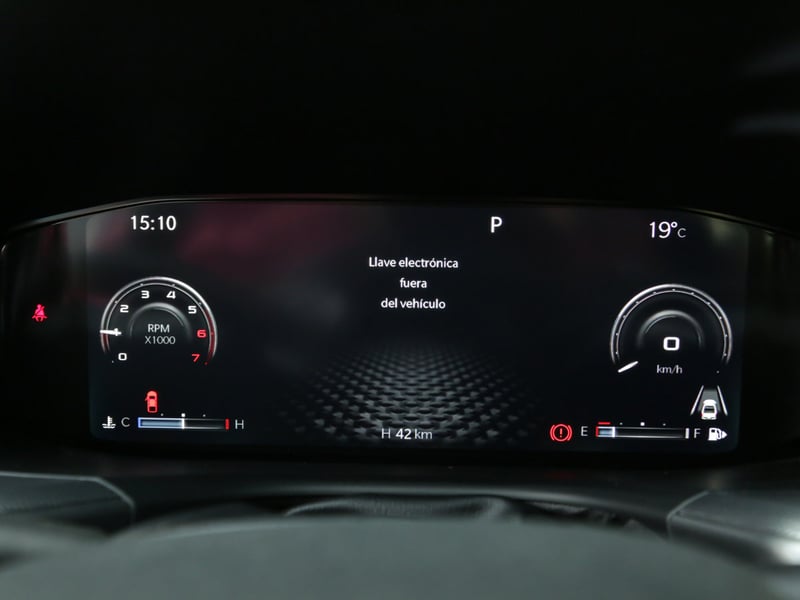 RAM RAMPAGE R/T 2.0 GASOLINA 272 HP 4X4 AT 2026 - Imagen 5 de 8