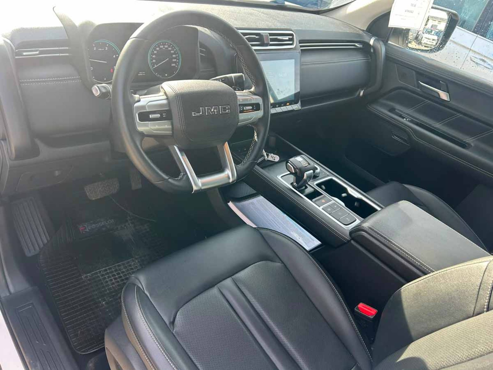 JMC GRAND AVENUE 4X4 AT 2024 - Imagen 6 de 8