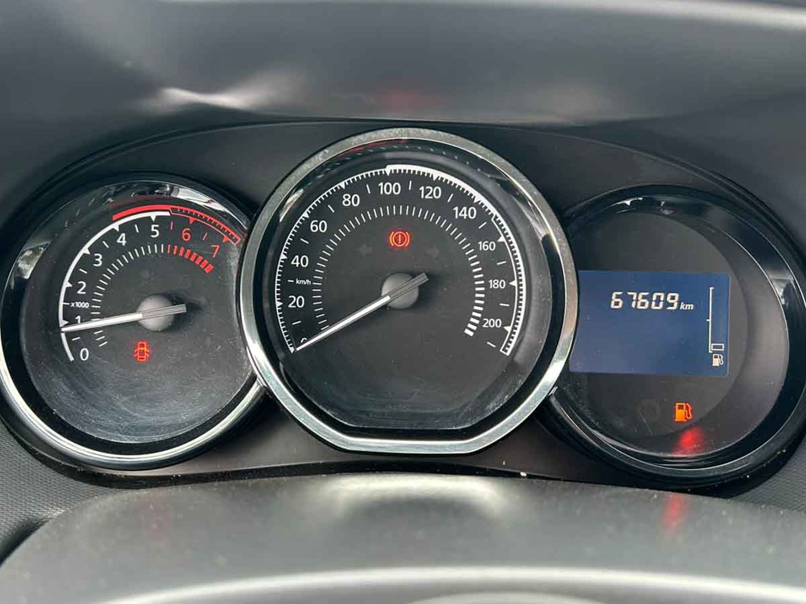 Renault OROCH 2.0 2019 - Foto 5 de 8
