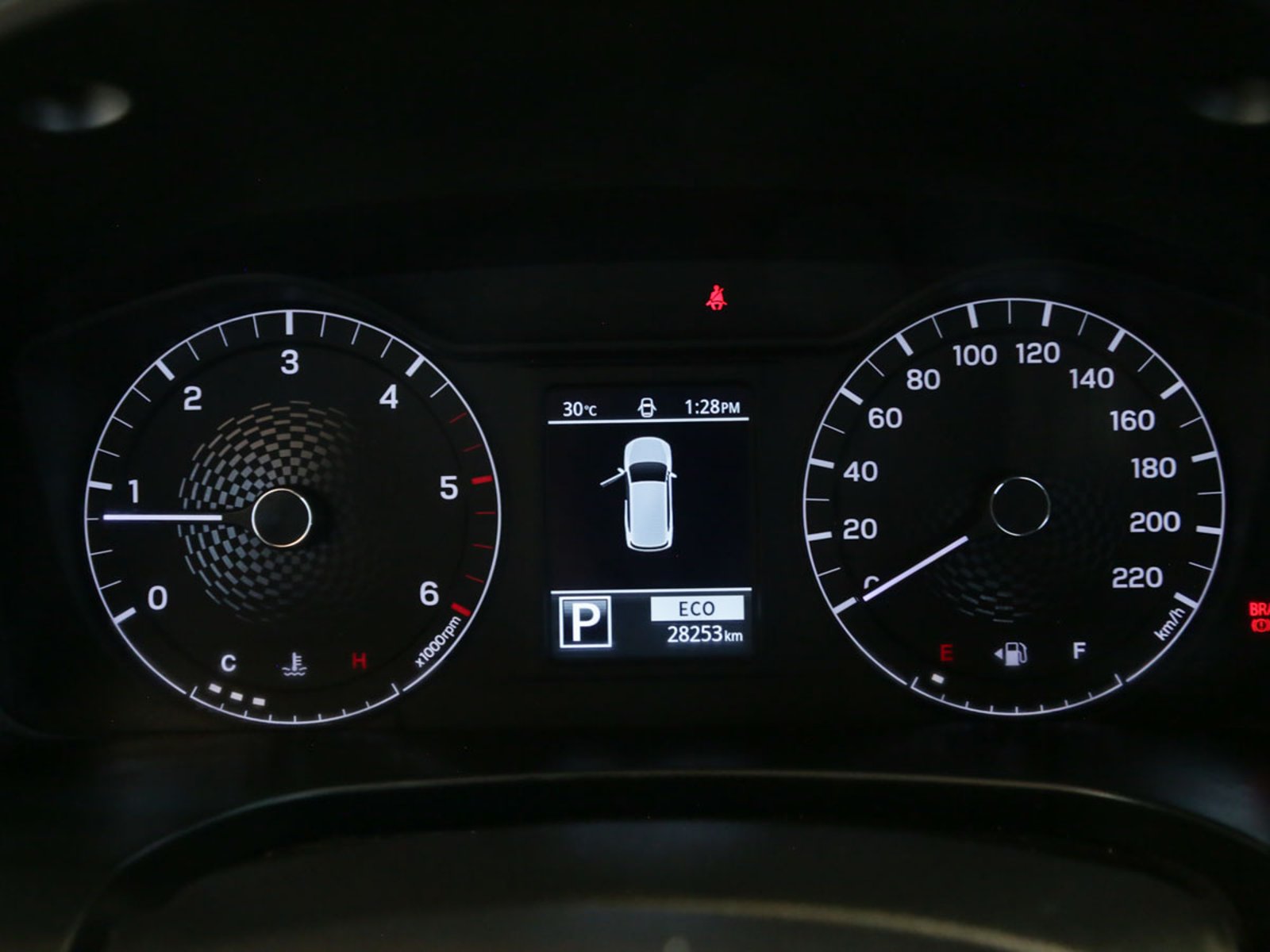 SSANGYONG GRAND MUSSO GLX 2.2TD 6AT 2WD. 2025 - Imagen 8 de 14