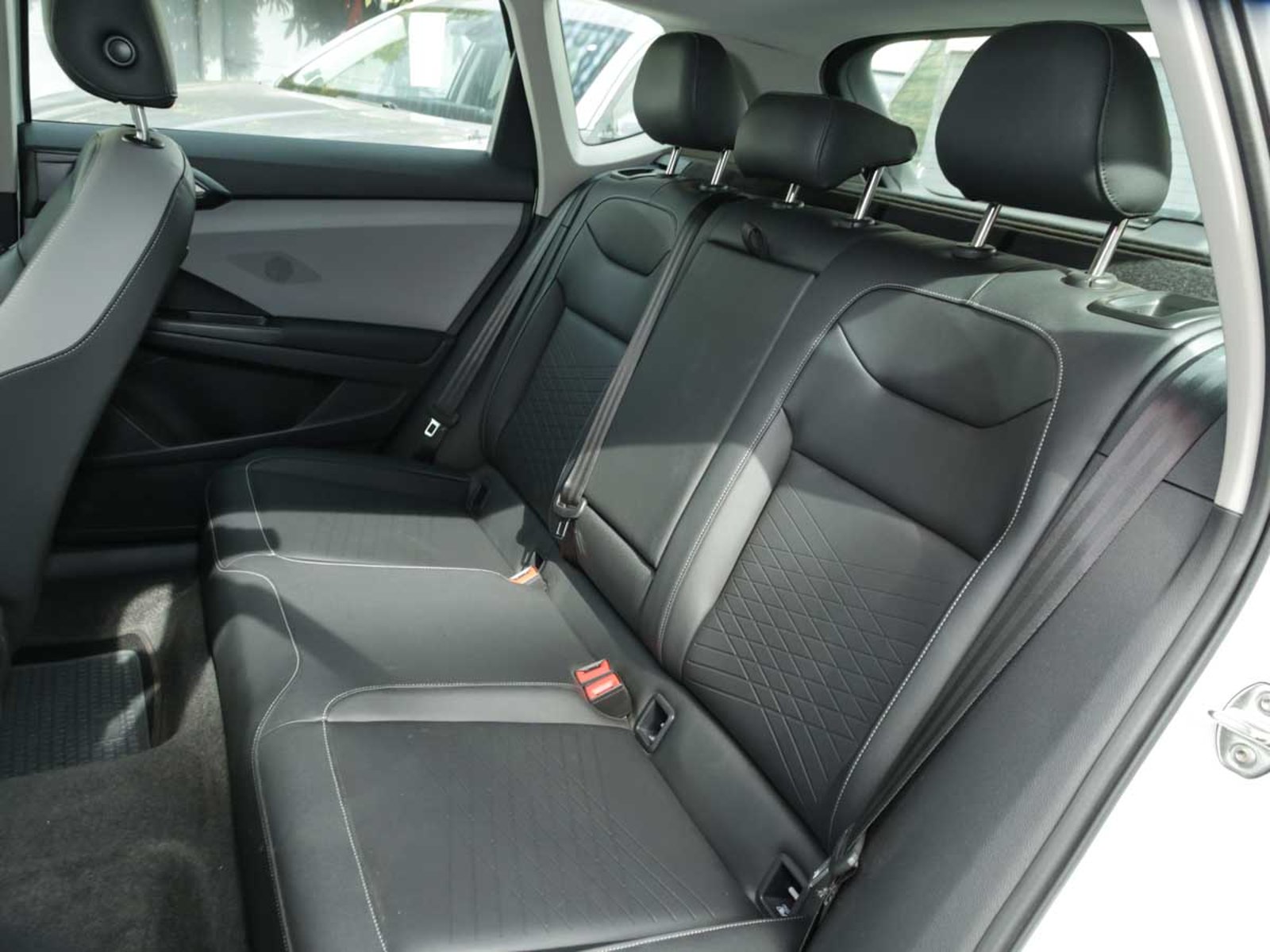 Volkswagen TAOS TSI 1.4 AT 2026 - Imagen 8 de 8