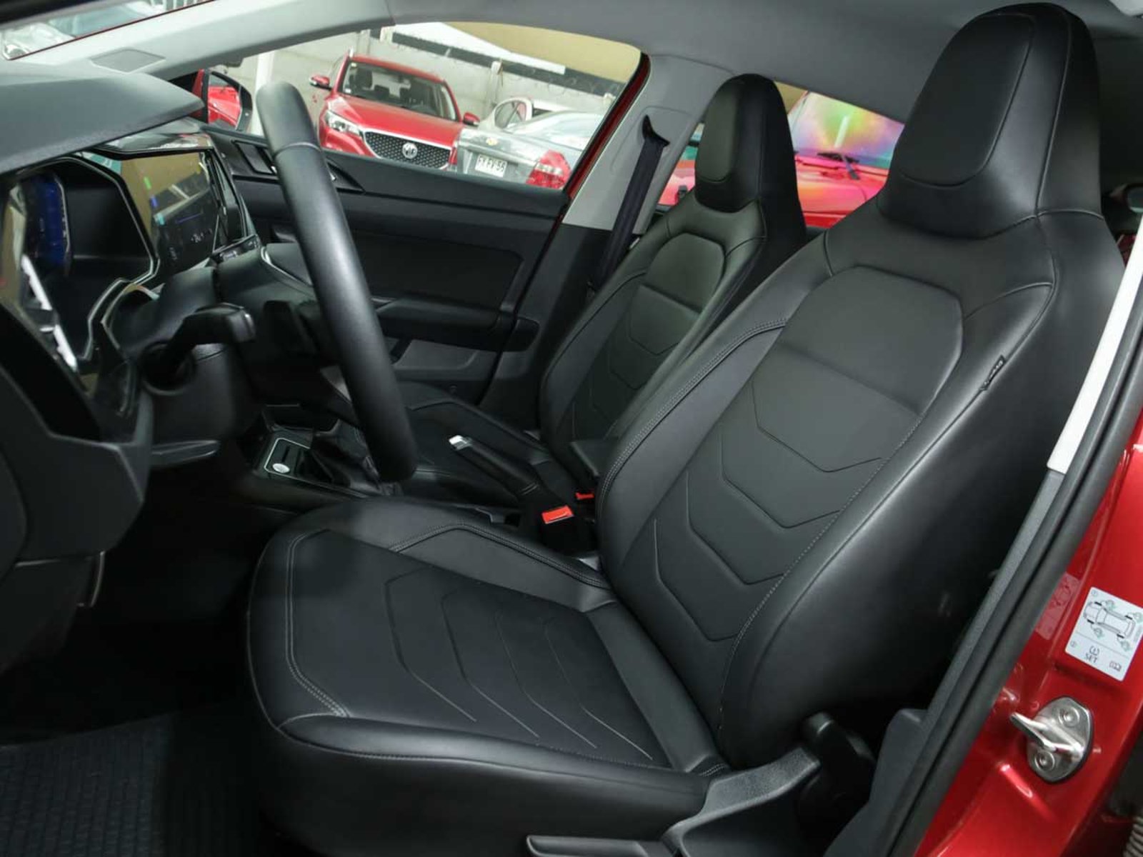 VOLKSWAGEN POLO TSI 1.0 HIGHLINE AUT 2025 - Imagen 10 de 13