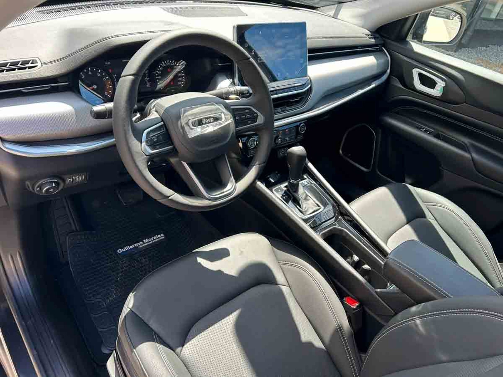 Jeep COMPASS LONGITUDE 4X2 1.3 AUT 2026 - Imagen 8 de 20
