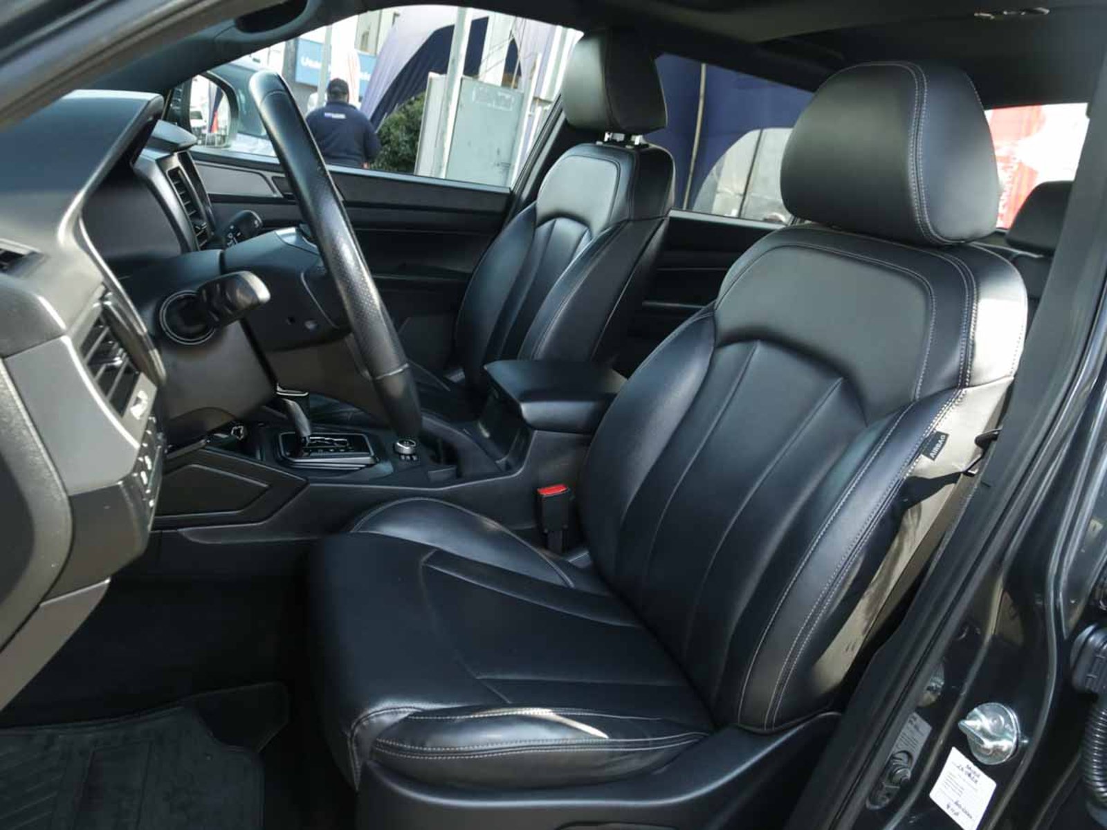 SSANGYONG NEW GRAND MUSSO LIMITED PLUS 2.2TD 6AT 4WD 2023 - Imagen 7 de 8