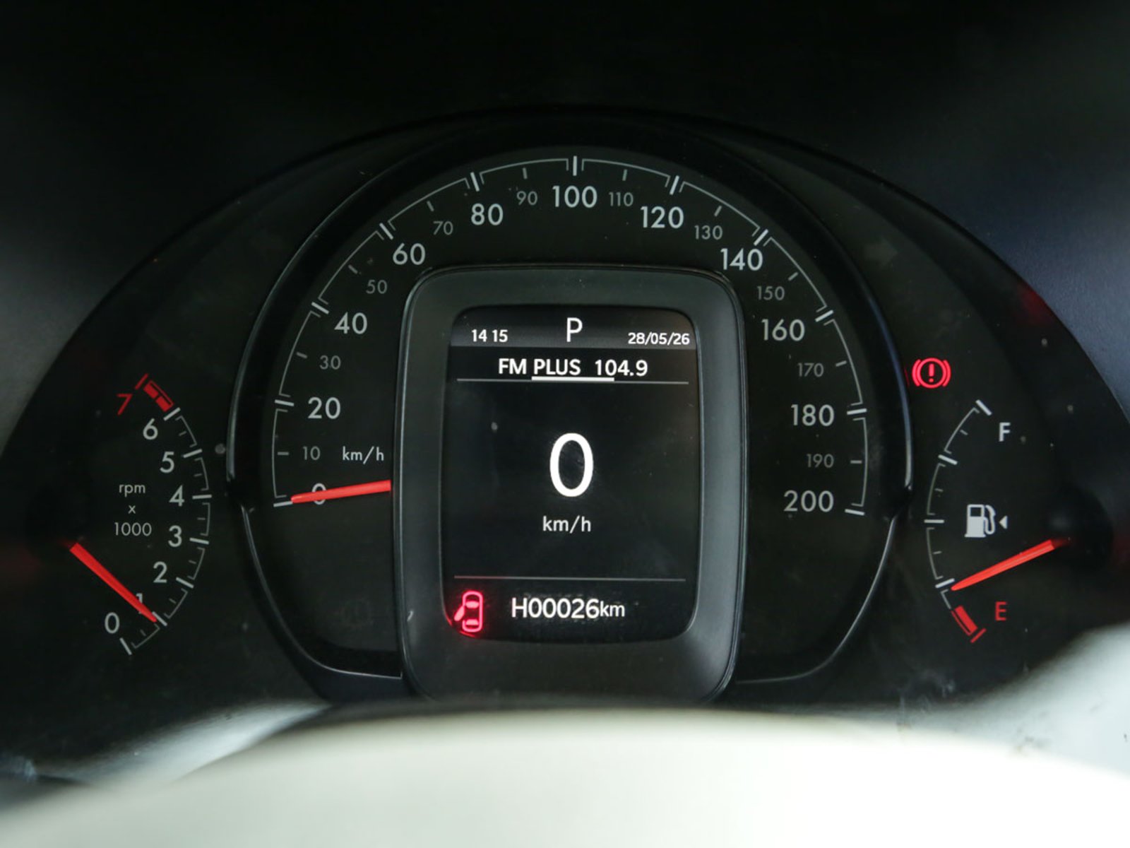 RAM 700 BIGHORN DC 1.3 CVT 6C 2026 - Imagen 8 de 14