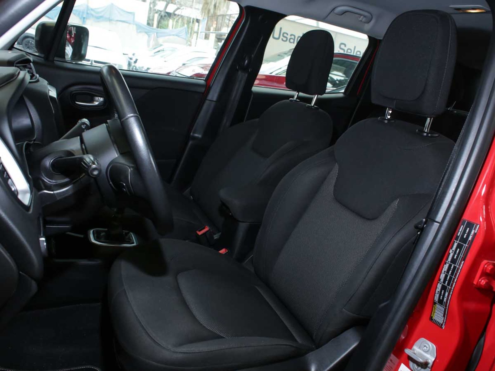 Jeep RENEGADE SPORT 1.8 2023 - Imagen 7 de 8