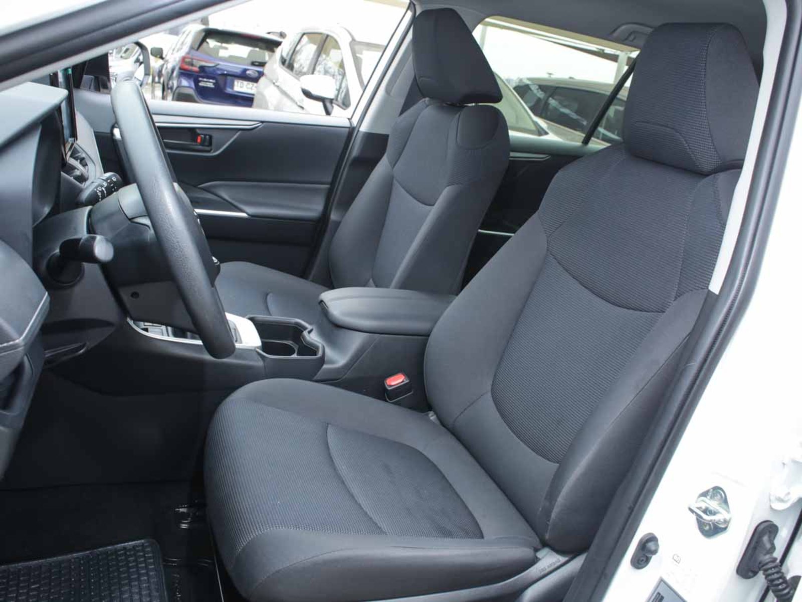 Toyota RAV 4 2.0 4X4 MT 2024 - Imagen 20 de 20