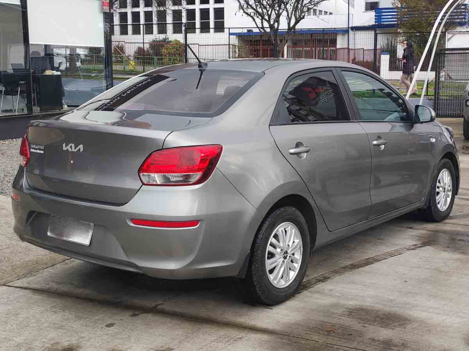 KIA MOTORS SOLUTO LX 1.4 2025 - Imagen 6 de 14