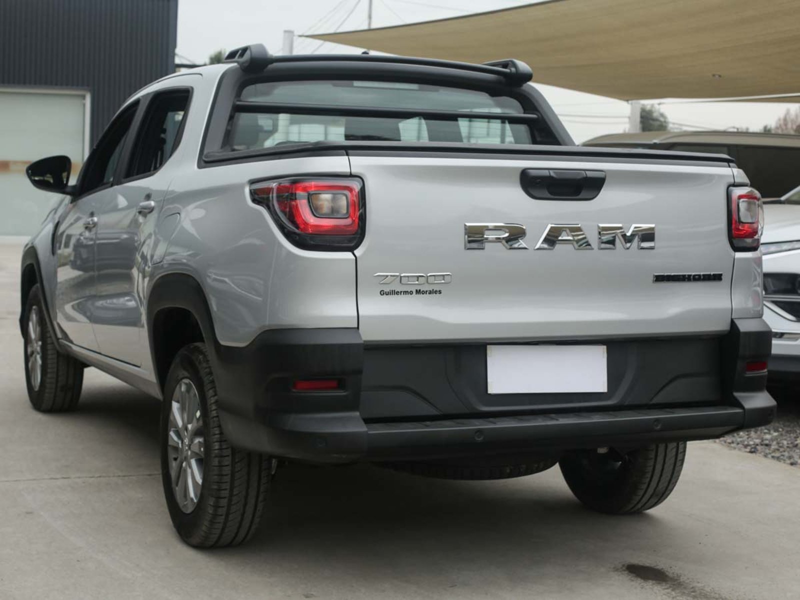 RAM 700 BIGHORN CREW CAB 1.3 MT 2026 - Foto 3 de 8