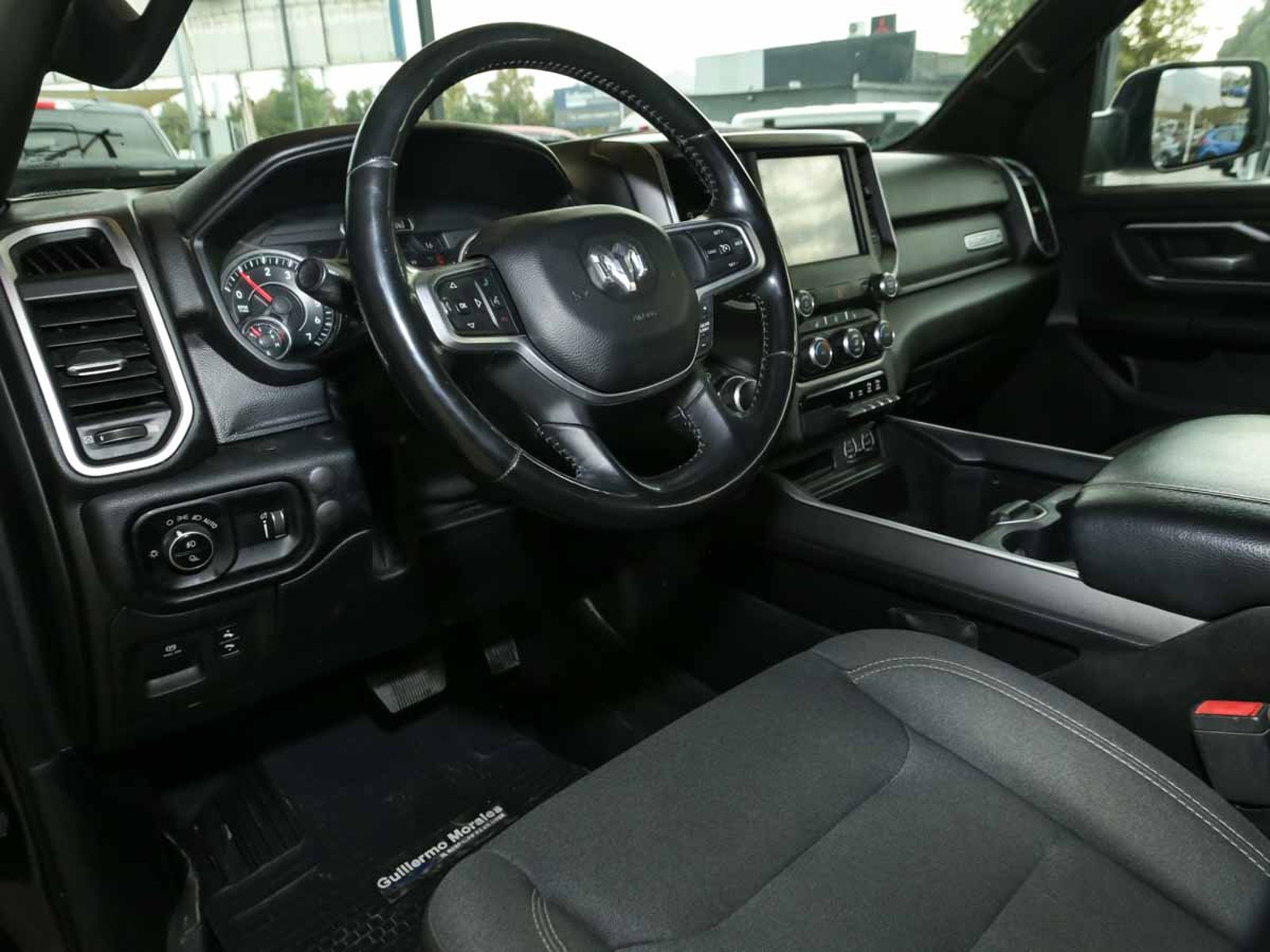 RAM 1500 BIG HORN CREW CAB 4X4 3.6 AUT 2021 - Imagen 9 de 14